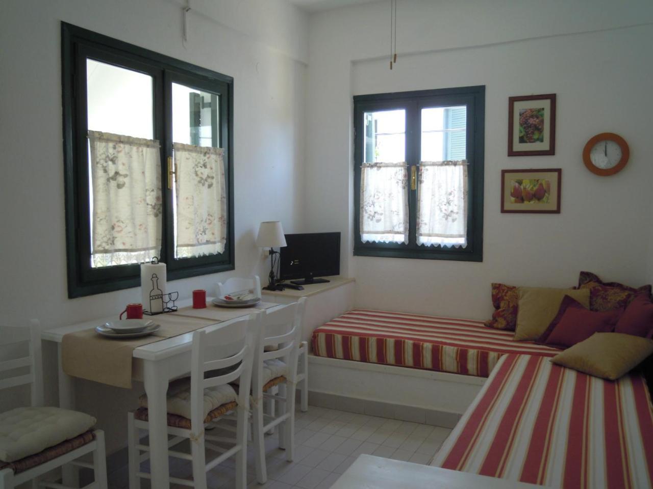 Palemilos Apartments Elounda  Exterior photo